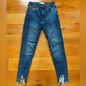 TOP SHOP JAMIE JEANS SIZE 26